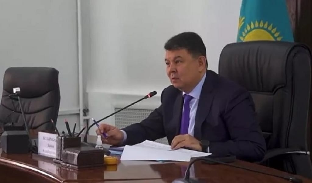 БҰРЫН ҚАЙДА ҚАРАДЫҢ? ҚАНАТ БОЗЫМБАЕВ ТЕКЕЛІНІҢ ӘКІМІНЕ ШҮЙЛІКТІ