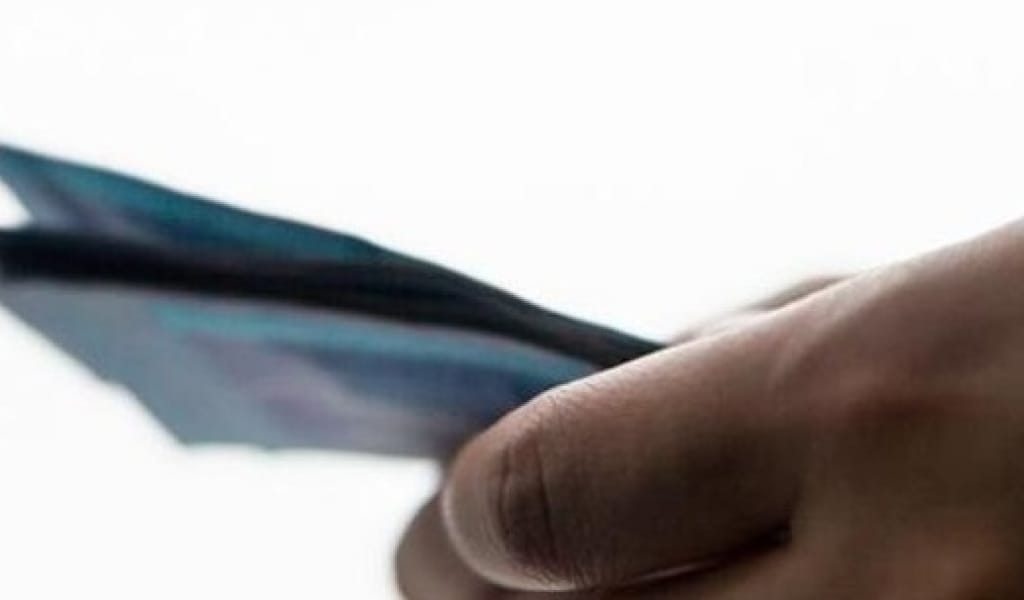 ТАЛҒАРДА МЕКТЕП ДИРЕКТОРЫНА СӨГІС БЕРІЛДІ, БІР МҰҒАЛІМ ҚЫЗМЕТТЕН ШЕТТЕТІЛДІ