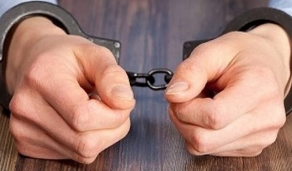 ТАЛҒАРДА ӨЗ ӘЙЕЛІН АЯУСЫЗ ҰРЫП ӨЛТІРГЕН ЕР АДАМ ҚАМАУҒА АЛЫНДЫ