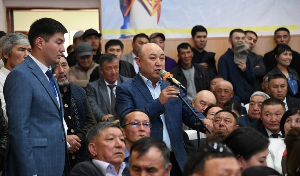ҚАНАТ БОЗЫМБАЕВТЫҢ ІССАПАРЫ КЕГЕН АУДАНЫНДА ЖАЛҒАСТЫ. КЕЛЕЛІ КЕЗДЕСУ