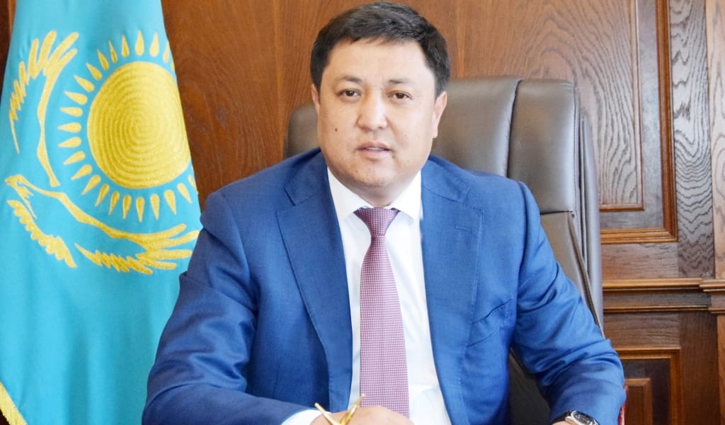 ЕЛГЕ ҚЫЗМЕТ АБЫРОЙЛЫ МІНДЕТ