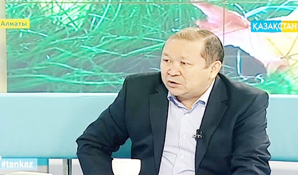 «У ТАМАДЫ АҚЫНДАРДЫҢ СӨЗІНЕН...»