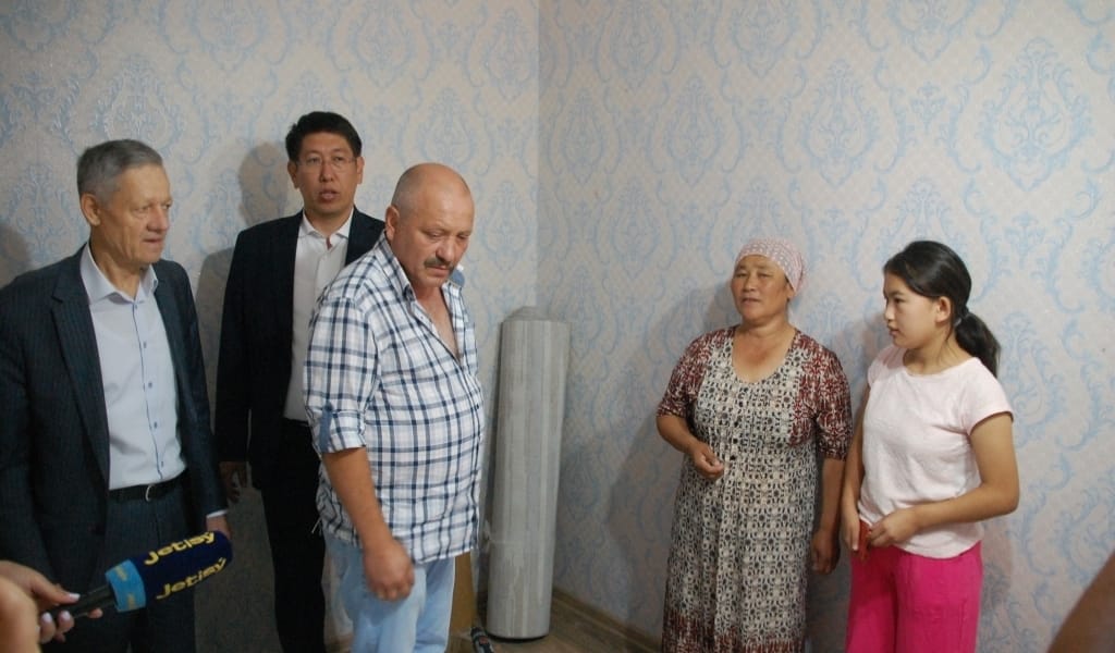 ЖЕР КӨШКІНІНДЕ ЗАРДАП ШЕККЕН ТЕКЕЛІЛІК ТҰРҒЫНҒА ҮЙ БЕРІЛДІ