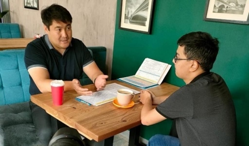 ТАЛДЫҚОРҒАН ҚАЛАСЫНЫҢ ӘКІМІ 200 МЫҢ ТЕҢГЕГЕ ПӘТЕР ЖАЛДАП ТҰРАДЫ