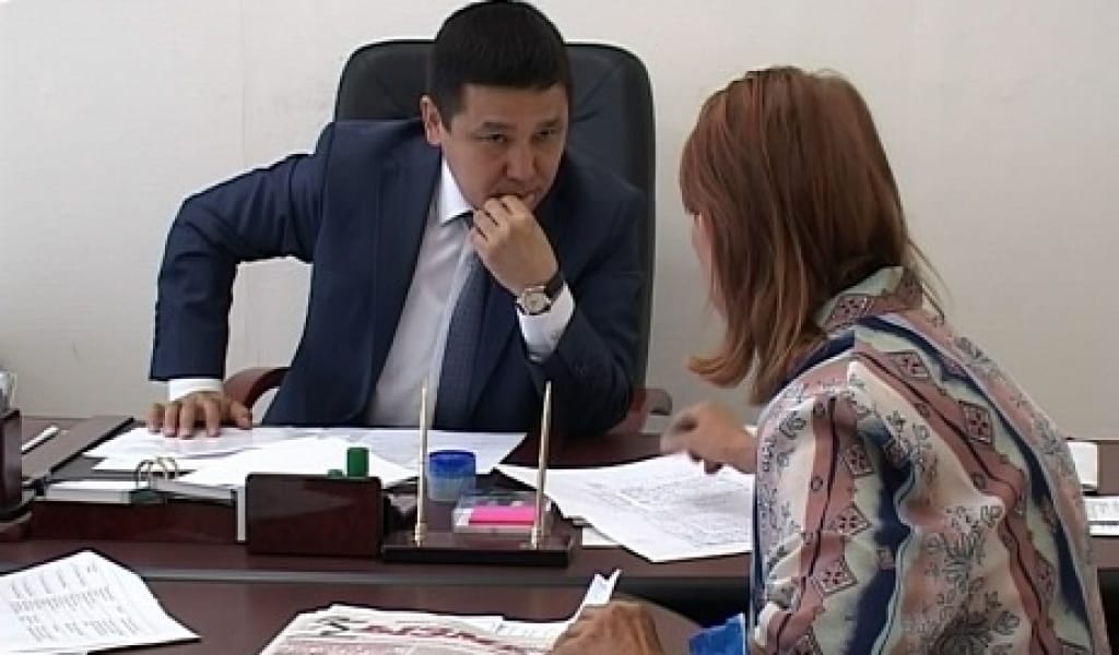 ҚАСКЕЛЕҢ ӨЗ МӘРТЕБЕСІНЕ САЙ ЕМЕС. ӘКІМГЕ ЖАҢА МІНДЕТ ЖҮКТЕЛДІ