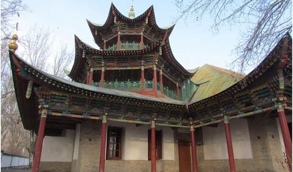 ШЕГЕСІЗ МЕШІТ ҚҰПИЯСЫ. ЖАРКЕНТТЕ 130 ЖЫЛ СЫР БЕРМЕГЕН КӨНЕ ҒИМАРАТ БАР