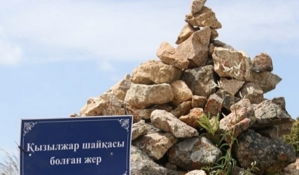 ЖЕТІСУ ОБЛЫСЫНДА 100 БАТЫР ЖЕРЛЕНГЕН ТАРИХИ ОРЫНҒА ЗЕРТТЕУ ЖҮРГІЗІЛЕДІ