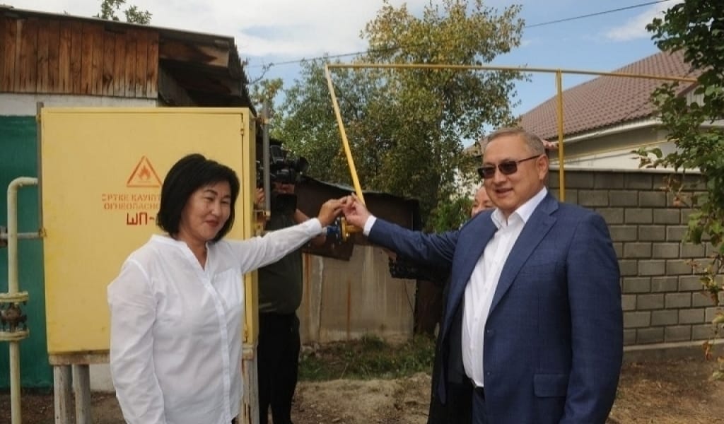 КОНСТИТУЦИЯ КҮНІНДЕ ЖЕТІСУ ОБЛЫСЫНЫҢ ҮШ ЕЛДІ МЕКЕНІ ГАЗҒА ҚОСЫЛДЫ