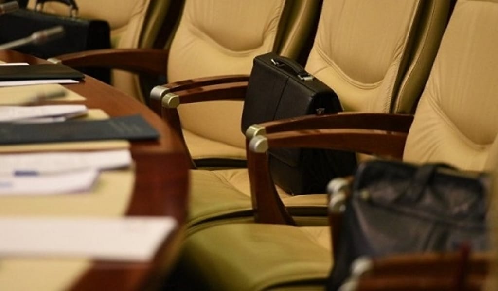 ТАҒЫ ДА КАДРЛЫҚ АУЫС-ТҮЙІС: ДЕПАРТАМЕНТКЕ ЖАҢА БАСШЫЛАР КЕЛДІ