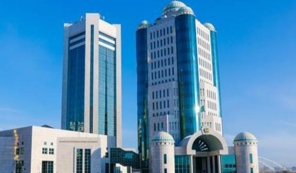 НҰР-СҰЛТАН ҚАЛАСЫНЫҢ АТАУЫ ҚАЙТАДАН АСТАНА БОЛЫП ӨЗГЕРЕДІ. ПАРЛАМЕНТ ОТЫРЫСЫ