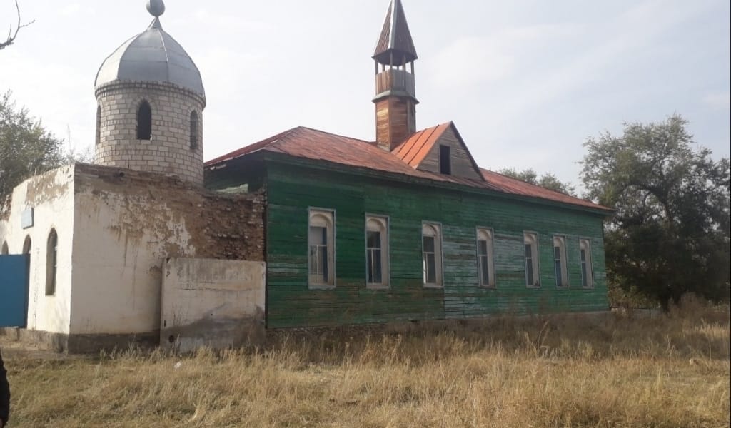 ҚАПАЛДАҒЫ ЕҢ КӨНЕ МЕШІТ ҚАЙТА ЖӨНДЕУДЕН ӨТЕДІ. КӘСІПКЕРЛЕР КӨМЕГІ