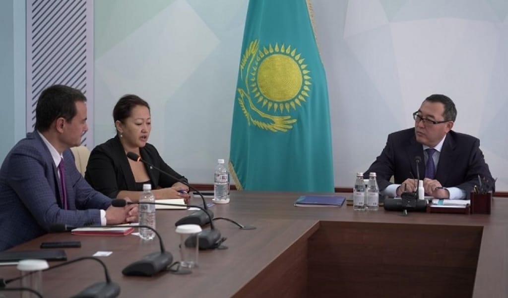 МАРАТ СҰЛТАНҒАЗИЕВ ЕУРОПАЛЫҚ ИНВЕСТИЦИЯ БАНКІНІҢ ӨКІЛДЕРІМЕН КЕЗДЕСТІ