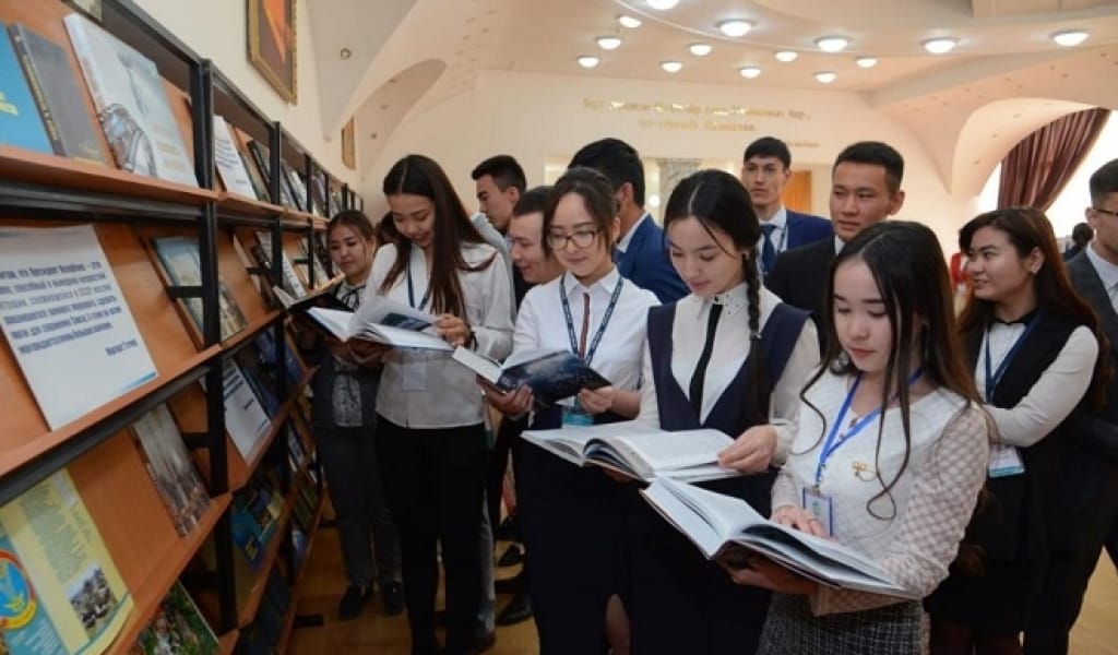 ЖАСТАРДЫ ТӘРБИЕЛЕУДІҢ ӘЛЕМДІК ТӘЖІРИБЕСІ ҚАНДАЙ? ХАЛЫҚАРАЛЫҚ КОНФЕРЕНЦИЯ