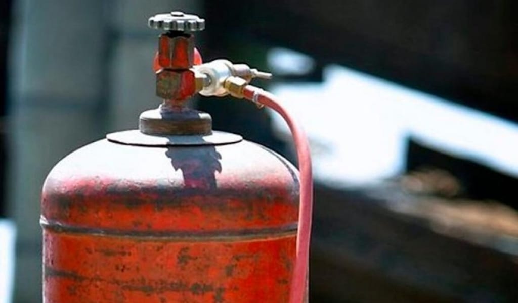 ІЛЕ АУДАНЫНДА ҚАЙҒЫЛЫ ЖАҒДАЙ: ТӨРТ АДАМ ГАЗДАН УЛАНЫП КӨЗ ЖҰМДЫ
