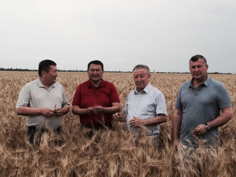 Диқандармен дидарласу