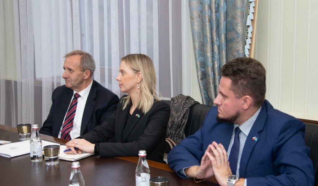ЧЕХИЯ МЕН ЖЕТІСУ ОБЛЫСЫ АРАСЫНДА ІСКЕРЛІК БАЙЛАНЫС НЫҒАЯДЫ