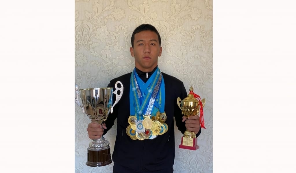 БЕКЗАТТЫ ЕСКЕ АЛҒАН ХАЛЫҚАРАЛЫҚ ТУРНИРДЕ ЖЕТІСУЛЫҚ ЖІГІТ ТОП ЖАРДЫ