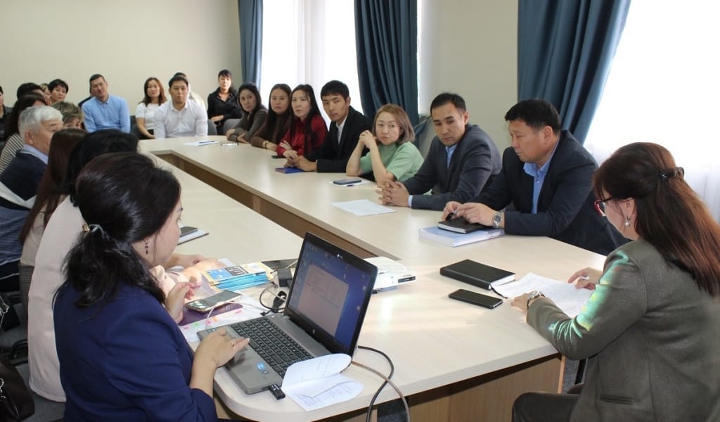 ІЛЕ АУДАНЫНДА МЕМЛЕКЕТТІК ТІЛ МӘРТЕБЕСІН КӨТЕРУ МӘСЕЛЕСІ ТАЛҚЫҒА ТҮСТІ