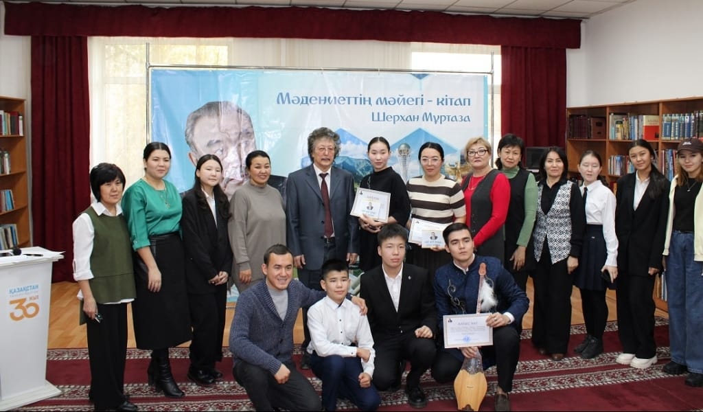 АЛМАТЫДА "БІР КЕМ ДҮНИЕ" БАЙҚАУЫНЫҢ ЖЕҢІМПАЗДАРЫ МАРАПАТТАЛДЫ