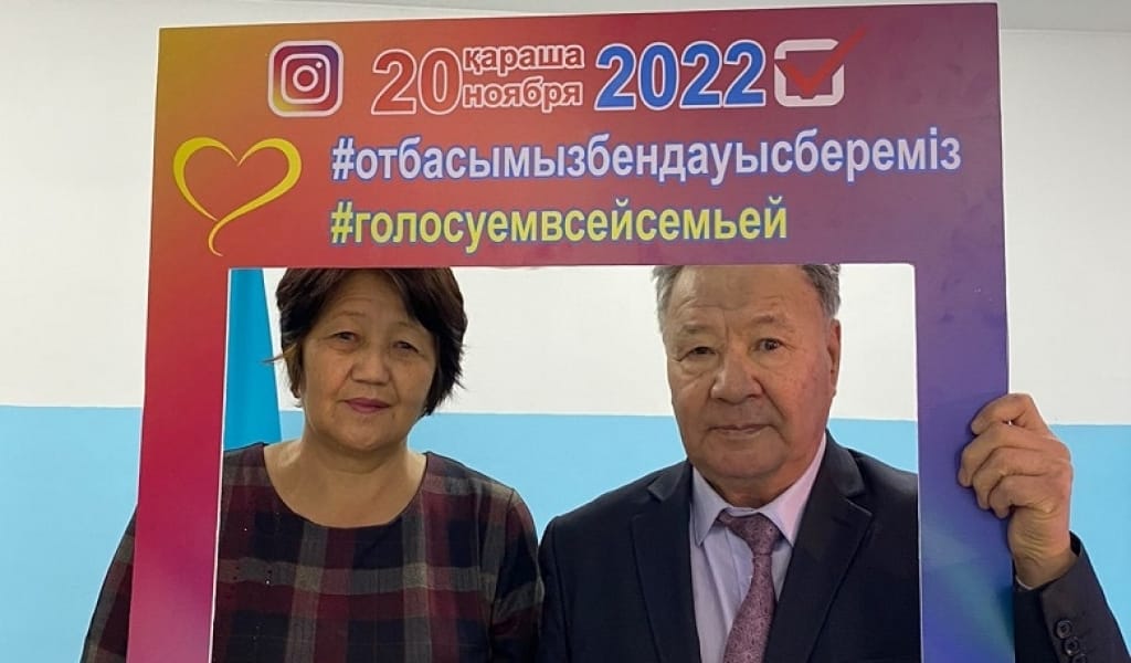 ТЕКЕЛІДЕ КӨПКЕ ҮЛГІЛІ ОТБАСЫЛАР БІРІНШІ БОЛЫП ДАУЫС БЕРДІ - ПРЕЗИДЕНТ САЙЛАУЫ