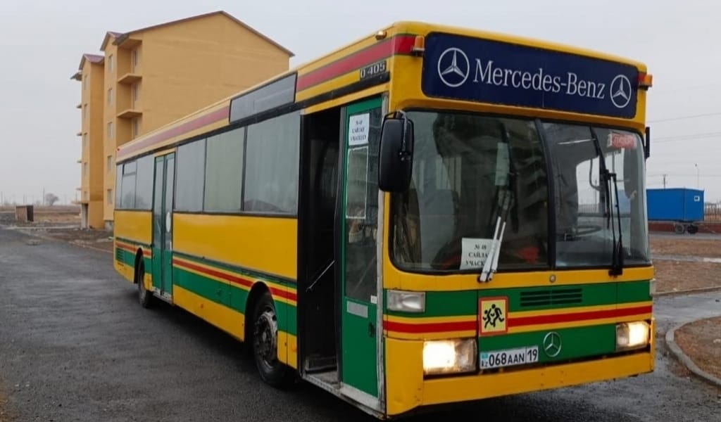 АЛАКӨЛДІҢ ЖОМАРТ АЗАМАТТАРЫ САЙЛАУШЫЛАРДЫ ТЕГІН ТАСЫМАЛДАУДА