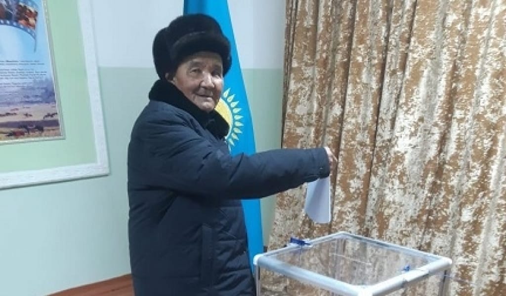 ӘДІЛЕТТІ ҚАЗАҚСТАНДЫ ҚҰРУҒА БІЗ ДЕ ҮЛЕС ҚОСАМЫЗ - АУЫЛ АҚСАҚАЛЫ