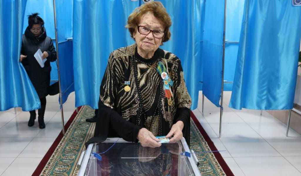 "ПРЕЗИДЕНТ САЙЛАУЫ": БОЛАШАҚ ҮШІН ТАҢДАУ ЖАСАДЫ