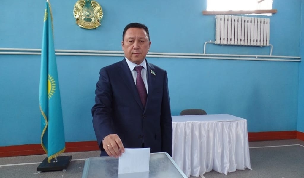 САЙЛАУҒА ЖАСТАРДЫҢ КЕЛІП ЖАТҚАНЫ ҚАТТЫ ҚУАНТТЫ - МӘСЛИХАТ ХАТШЫСЫ