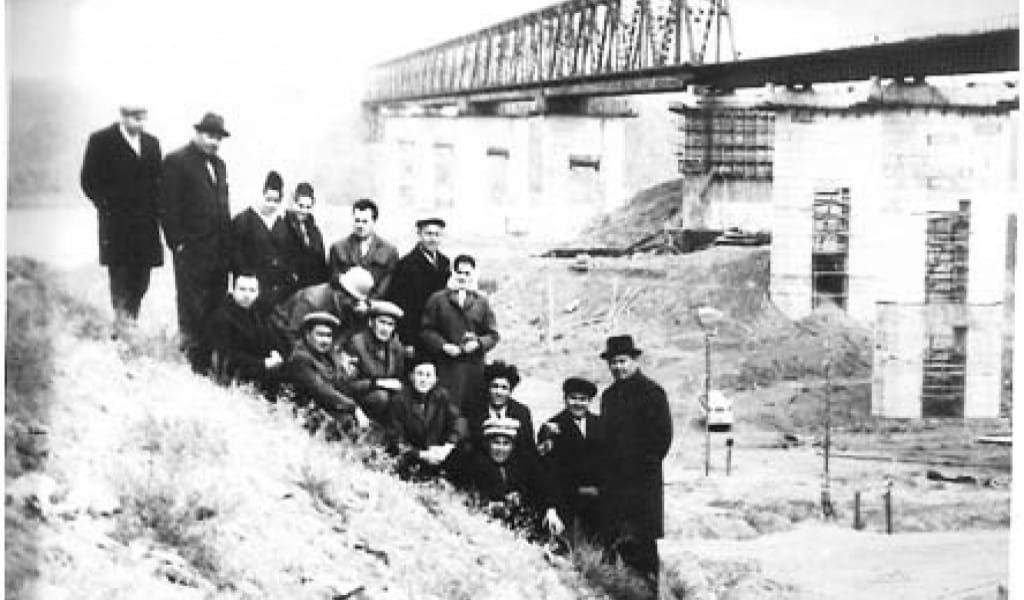 ДІНМҰХАМЕД ҚОНАЕВ ҚАПШАҒАЙДЫҢ НЕГІЗІН ҚАЛАҒАН - ТАРИХИ ДЕРЕКТЕР