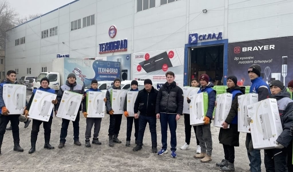 АЛМАТЫ ОБЛЫСЫНАН ЕКІБАСТҰЗҒА 500 ДАНА ЖЫЛЫТУ ҚҰРАЛЫ ЖӨНЕЛТІЛДІ