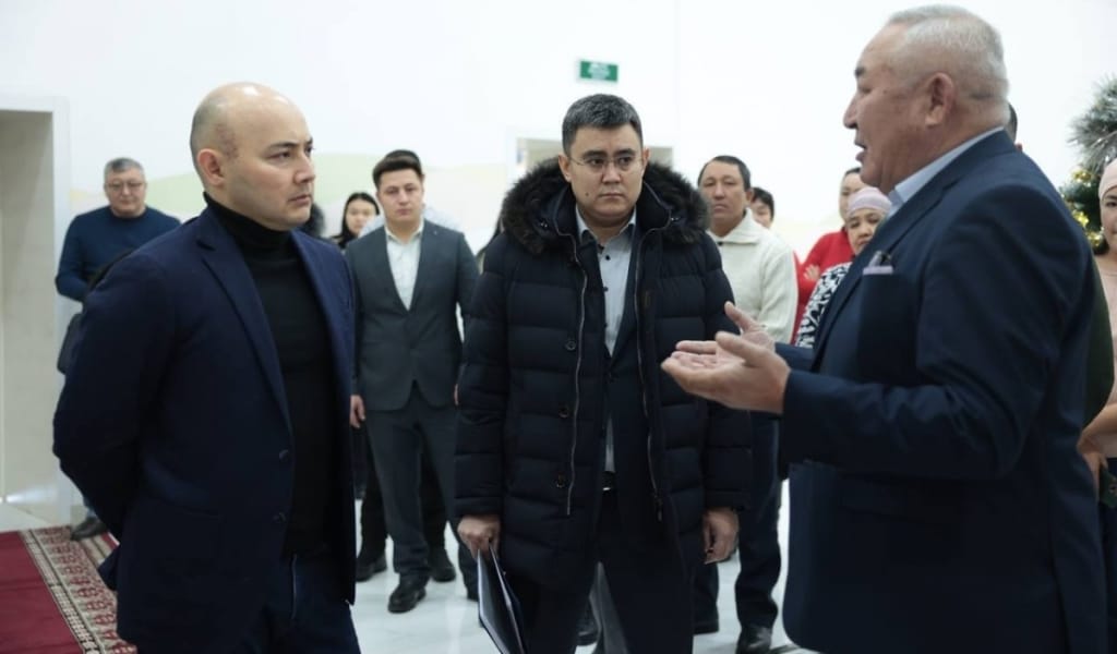 ЖЕТІСУ ЖҰРТШЫЛЫҒЫМЕН ЖҮЗДЕСТІ. МИНИСТР САПАРЫ