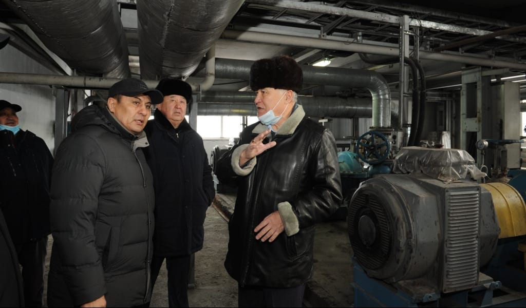 ҚР ПАРЛАМЕНТІ СЕНАТЫНЫҢ ДЕПУТАТТАРЫ ҚАЛА ТЫНЫСЫМЕН ТАНЫСТЫ