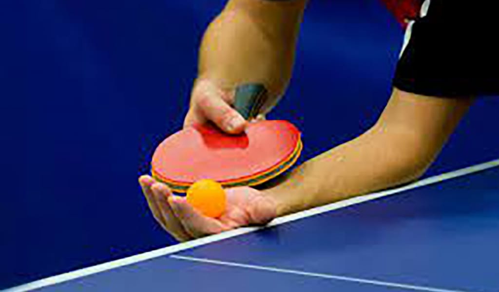 ҮСТЕЛ ТЕННИСІ ДАМЫП КЕЛЕДІ