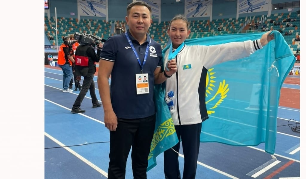 АҚБАЯННЫҢ АСУЫ