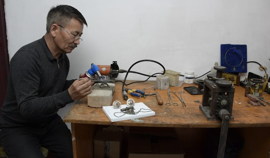 ӘБІЛХАННЫҢ ІЗБАСАРЫ