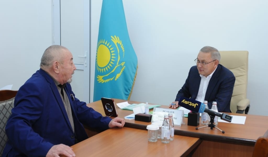 ТЕАТР КӨБЕЙСЕ, ТҮРМЕ АЗАЯДЫ