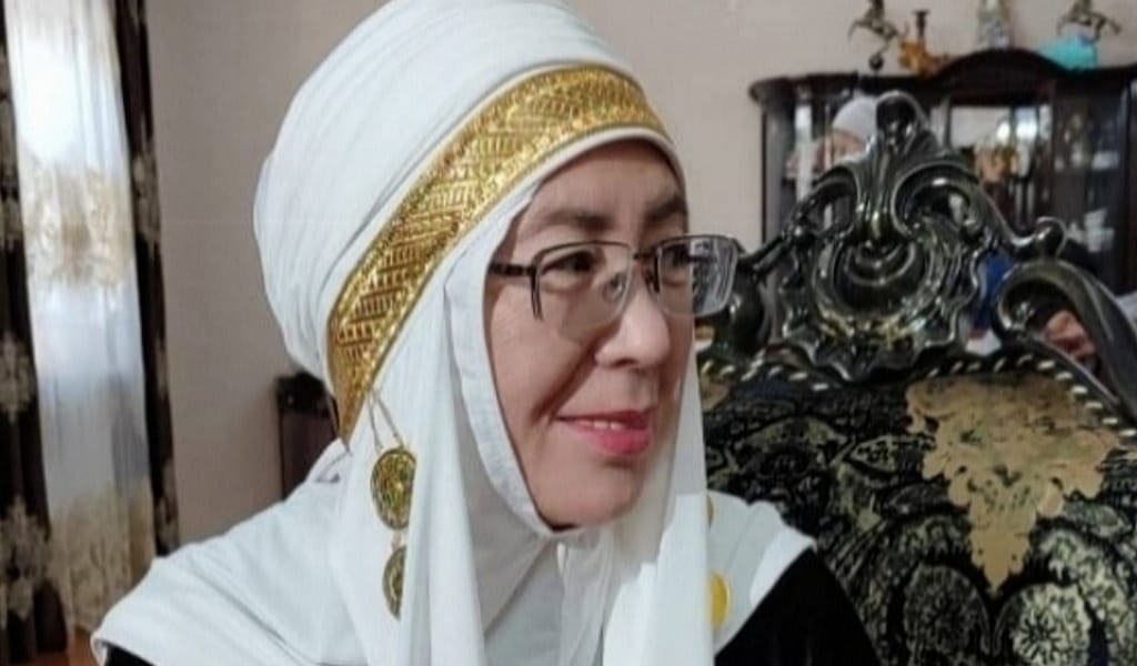 БЕЛГІЛІ ЖУРНАЛИСТІҢ КИМЕШЕК КИЮІНЕ НЕ СЕБЕП БОЛДЫ