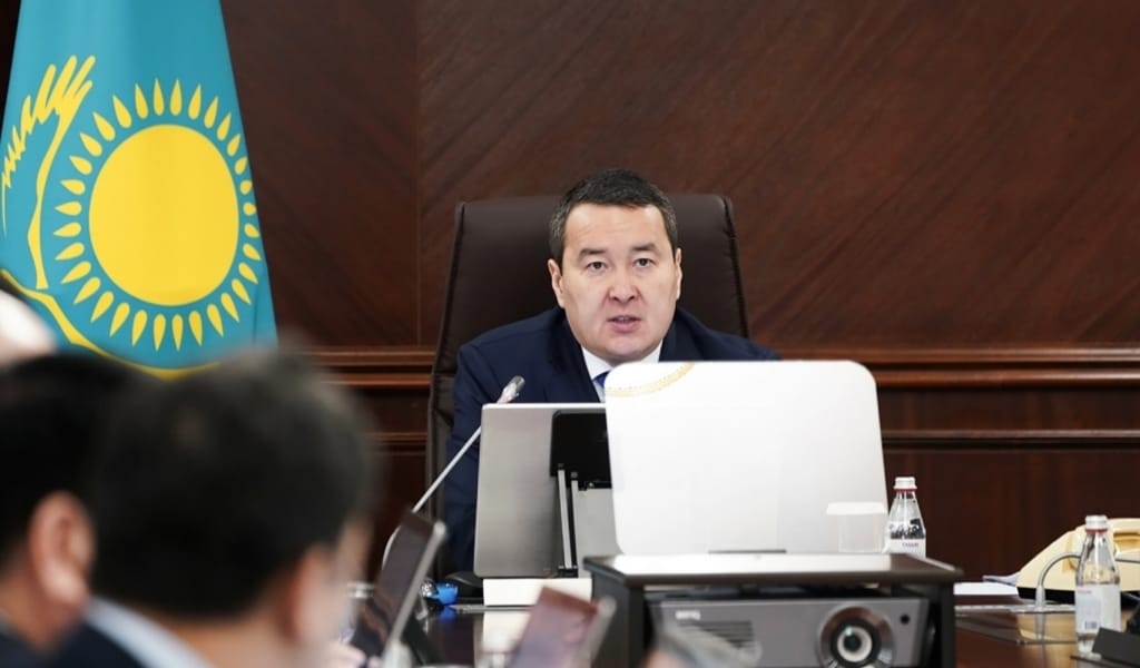 АТА-АНА АЛАҢДАМАУЫ ҚАЖЕТ