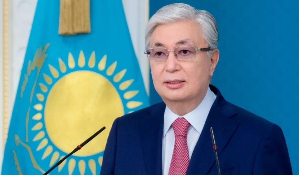 МЕМЛЕКЕТ БАСШЫСЫ ҚАЗАҚСТАН ХАЛҚЫН АМАЛ МЕРЕКЕСІМЕН ҚҰТТЫҚТАДЫ