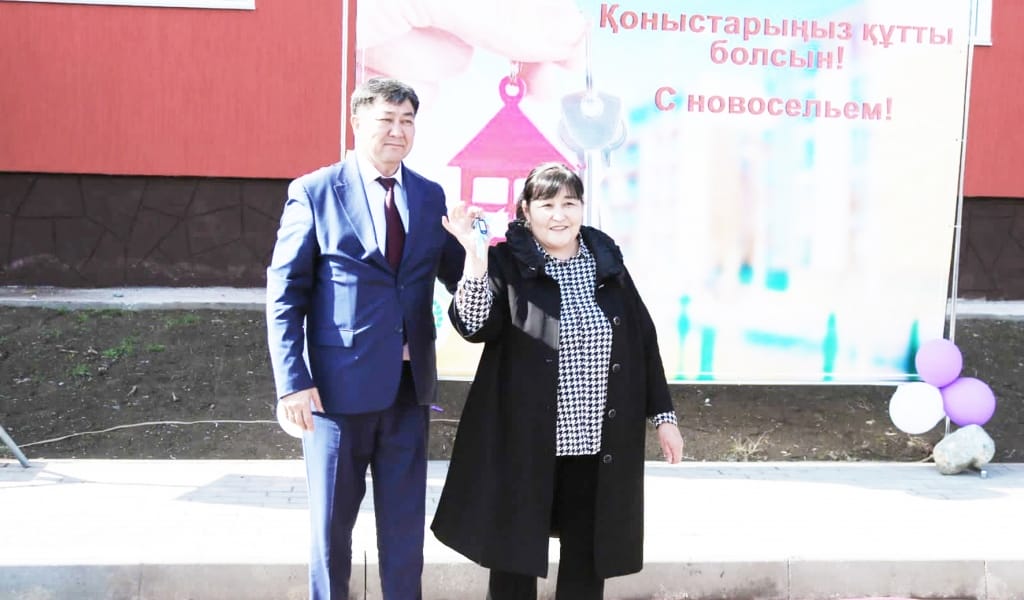 60 ОТБАСЫ ҮЙЛІ БОЛДЫ