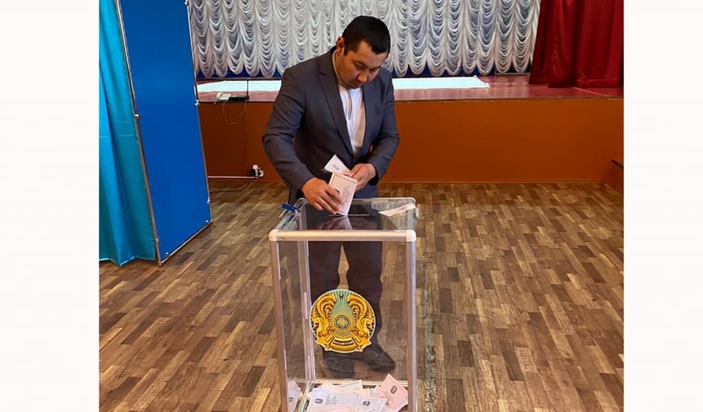 МҰҚАҒАЛИ МАҚАТАЕВ ӨЗ ТАҢДАУЫН ЖАСАДЫ