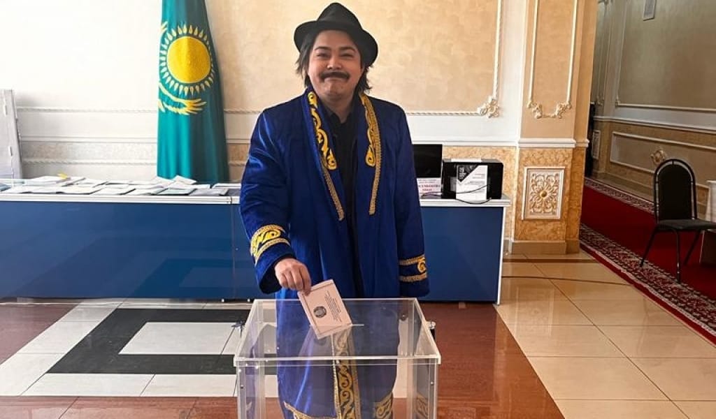 КРЕАТИВТІ ҰСТАЗ ДАУЫС БЕРДІ