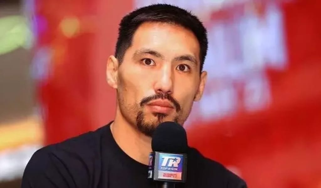 "Төрде отырып алып прикол айтатын спортшы болудан сақтаныңдар": Жәнібек Әлімханұлы жас спортшыларға 7 түрлі кеңес айтты