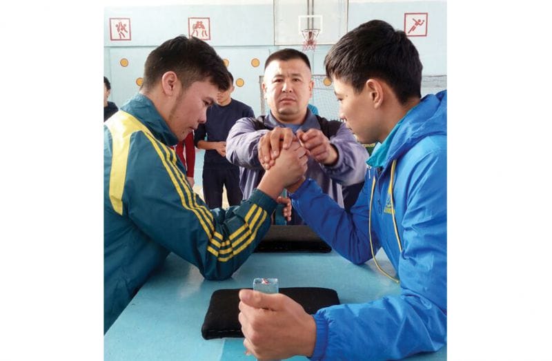 Күш атасын танымас