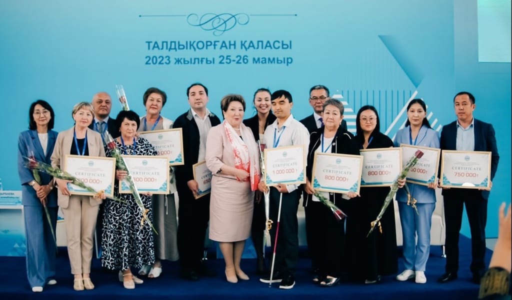 Қоғамдық институттар құзыреті кеңейеді