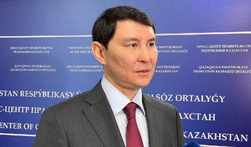 "Болашаққа қалдырғым келеді": Жамаубаев зейнетақы жинағына қатысты журналистерге жауап берді