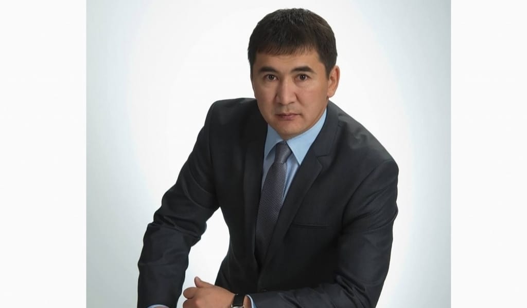&laquo;Janr&raquo; әдеби клубы &laquo;Қазақ ПЕН&raquo; клубы секілді іргелі ұйымға айналып жатса таңғалмаңыз