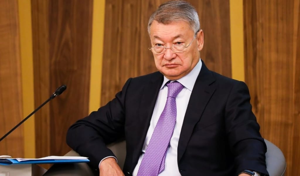Тоқаев Даниал Ахметовты қызметінен босатты