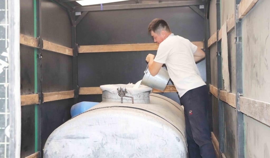 Ескелді ауданының тұрғыны сүт қабылдау пунктін ашты