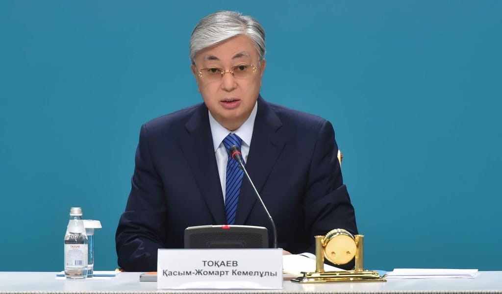 Кейбіреулер полицейге әдейі тиісіп, арандатады, сондай кезде ұстамдылық таныту маңызды - Тоқаев